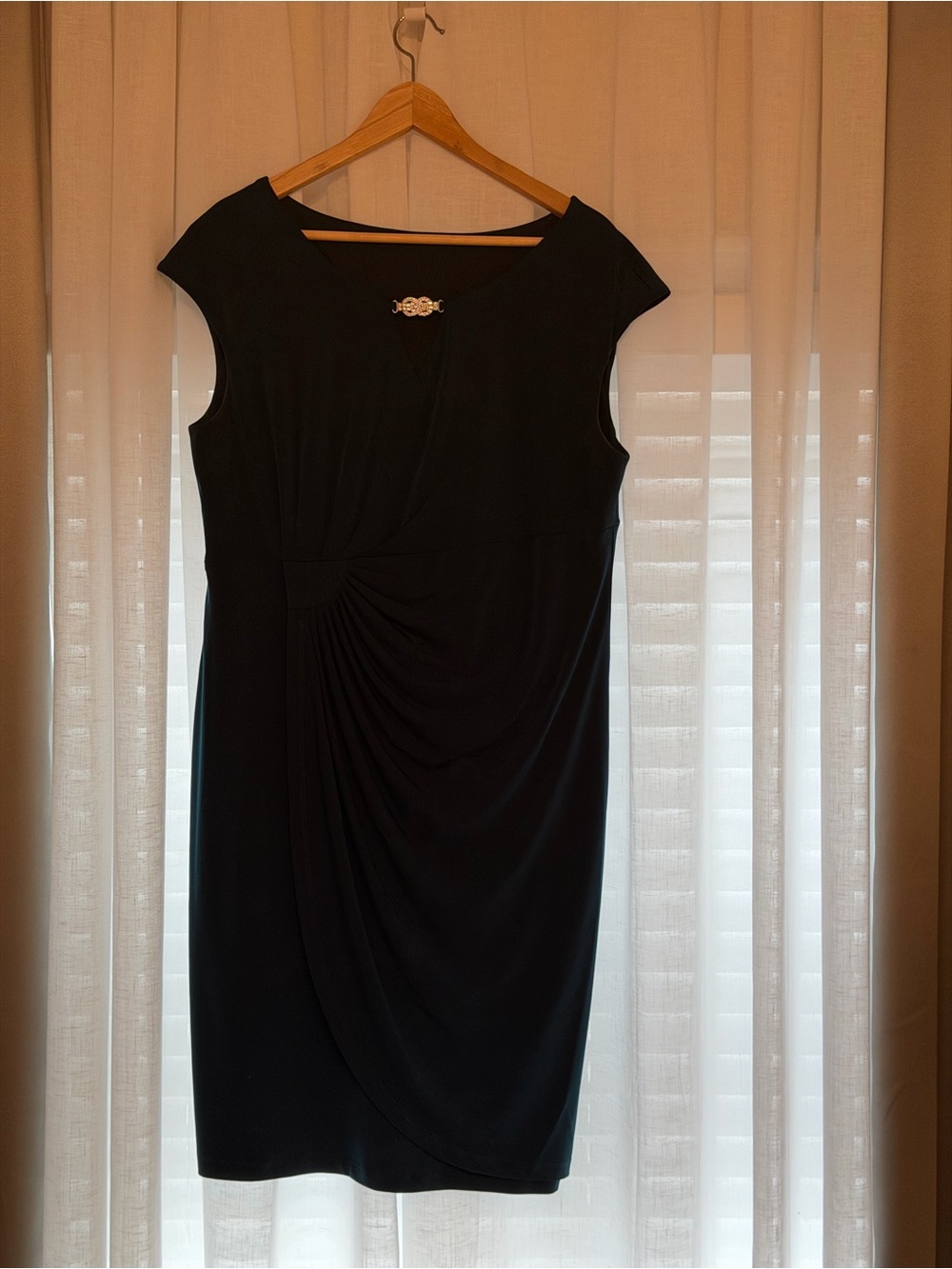 Classic Black Cap-Sleeve Sheath Dress